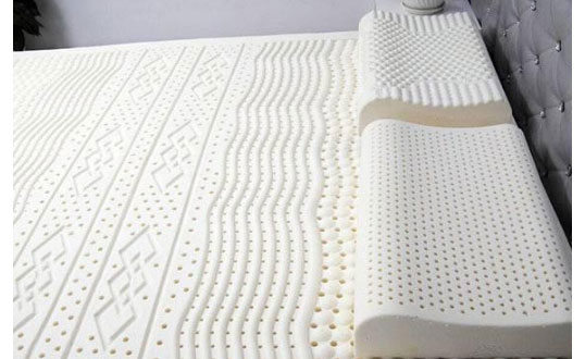 乳胶床垫厚度怎么选?乳胶床垫对腰椎好不好?
