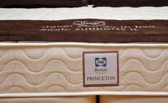 天然乳胶床垫为什么这么贵?是否值得买?