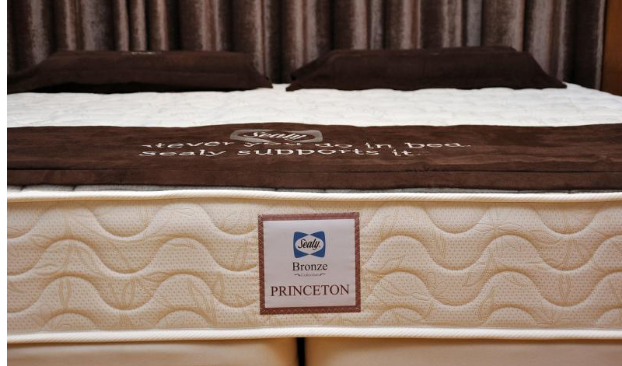 天然乳胶床垫真的有气味吗?这种气味对人体有害吗?