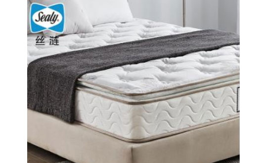 天然乳胶床垫的利弊分析，买床垫你得注意这几件事？