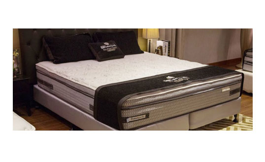 护脊床垫品牌哪个好 丝涟床垫先进技术为睡眠护航？