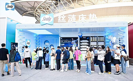 丝涟四度携手上海劳力士大师赛 以高端睡眠承托冠军瞬间